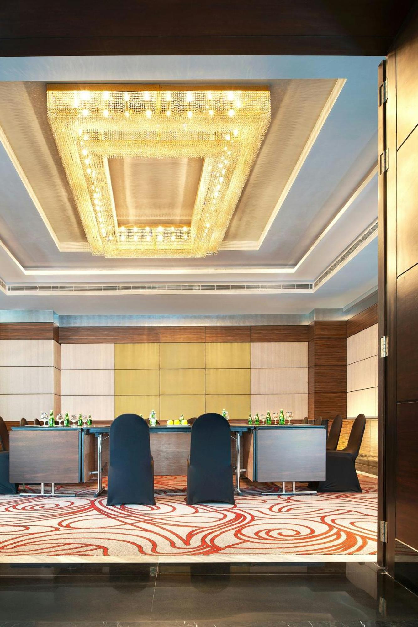 Le Meridien Kójamputtúr Exteriér fotografie